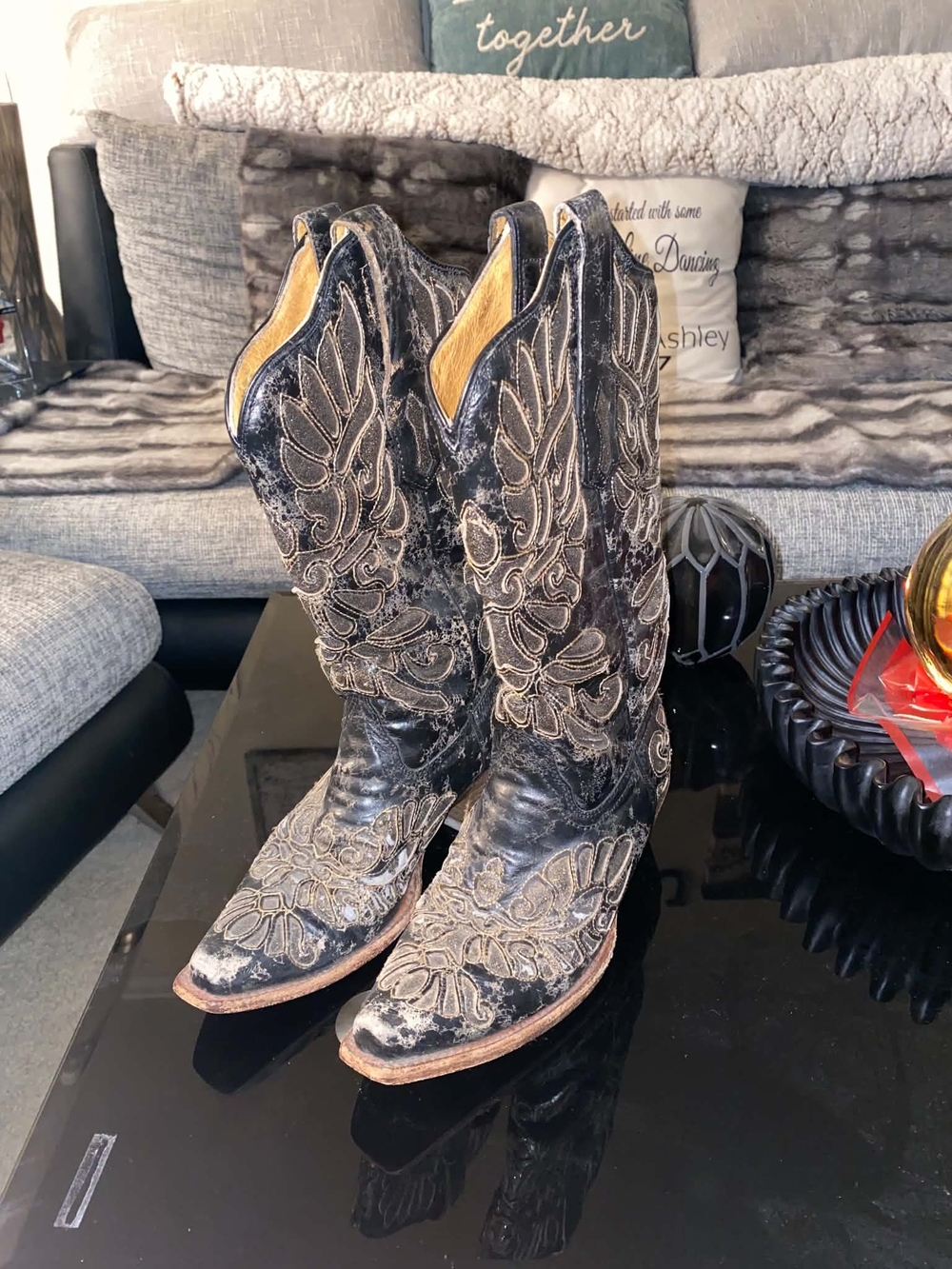 Women's Black Embroidered Western Heeled Boots